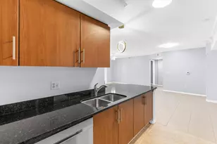 600 S Dixie Hwy, West Palm Beach, FL 33401 - Photo 14