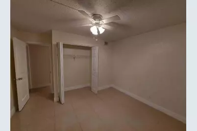 201 Foxtail Drive #G1, Greenacres, FL 33415 - Photo 18