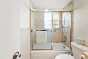 200 Dorset E, Boca Raton, FL 33434 - Photo 12