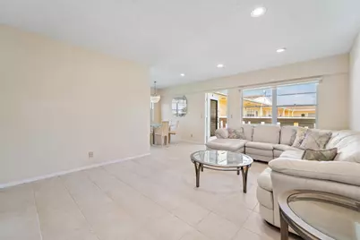 200 Dorset E, Boca Raton, FL 33434 - Photo 8