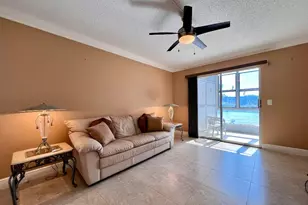 110 Greenbrier B, West Palm Beach, FL 33417 - Photo 12