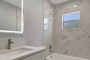 909 S Flanders S, Delray Beach, FL 33484 - Photo 12