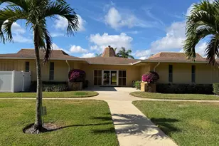 100 Village Green Cir E, Palm Springs, FL 33461 - Photo 30