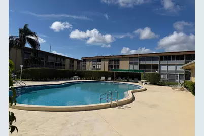 100 Village Green Circle E #312, Palm Springs, FL 33461 - Photo 28