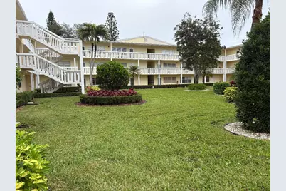 186 Dorset E, Boca Raton, FL 33434 - Photo 2