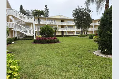 186 Dorset E, Boca Raton, FL 33434 - Photo 2