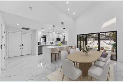 6 Clubhouse Lane, Boynton Beach, FL 33436 - Photo 4