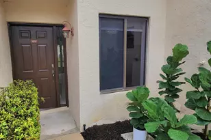 23 Via De Casas Sur, Boynton Beach, FL 33426 - Photo 4