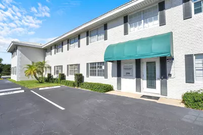 299 SW 7th Street #1040, Boca Raton, FL 33432 - Photo 2