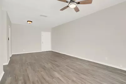 299 SW 7th Street #1040, Boca Raton, FL 33432 - Photo 8