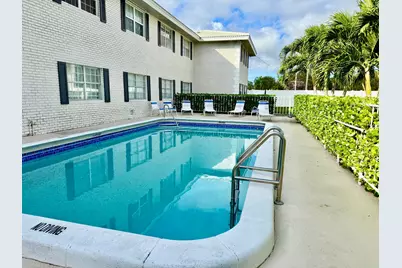 299 SW 7th Street #1040, Boca Raton, FL 33432 - Photo 18