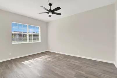 299 SW 7th Street #1040, Boca Raton, FL 33432 - Photo 14