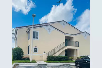 1743 Village Boulevard #107, West Palm Beach, FL 33409 - Photo 2