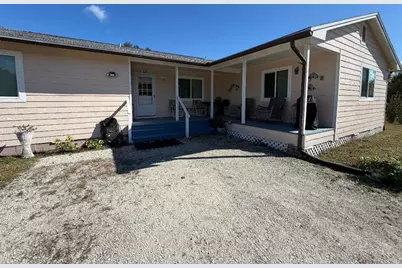 8516 E 98th Avenue, Vero Beach, FL 32967 - Photo 2