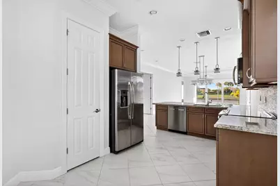 19027 SW Positano Way, Port Saint Lucie, FL 34986 - Photo 10