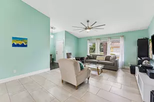 709 Warren Dr, Jupiter, FL 33458 - Photo 12