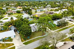 709 Warren Dr, Jupiter, FL 33458 - Photo 44