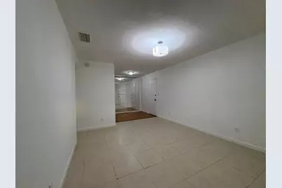 298 SW 6th Street #109, Boca Raton, FL 33432 - Photo 8