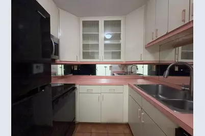 298 SW 6th Street #109, Boca Raton, FL 33432 - Photo 12