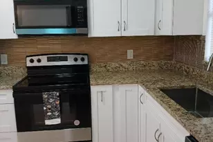 4760 Lucerne Lakes Blvd W, Lake Worth, FL 33467 - Photo 2