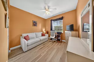 270 SW Lake Forest Way, Port Saint Lucie, FL 34986 - Photo 18