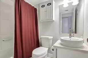 2216 N Cypress Bend Dr, Pompano Beach, FL 33069 - Photo 26