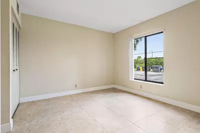 826 Sky Pine Way #D1, Greenacres, FL 33415 - Photo 10