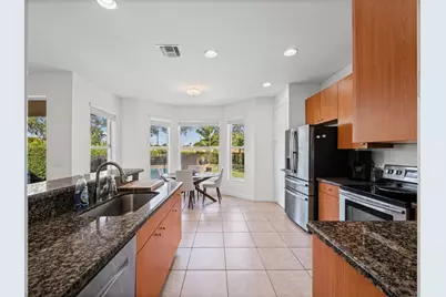 167 Catania Way, Royal Palm Beach, FL 33411 - Photo 12