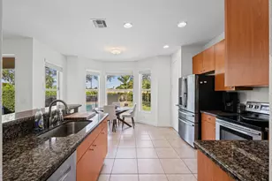 167 Catania Way, Royal Palm Beach, FL 33411 - Photo 12