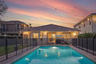 167 Catania Way, Royal Palm Beach, FL 33411 - Photo 2