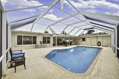 1610 Crest Drive, Lake Worth, FL 33461 - Photo 32