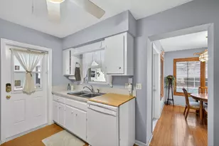 1610 Crest Dr, Lake Worth, FL 33461 - Photo 14