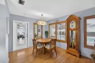 1610 Crest Dr, Lake Worth, FL 33461 - Photo 18