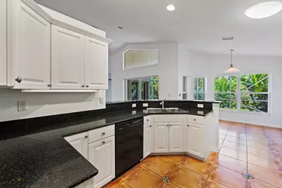 12456 SE Plandome Drive, Hobe Sound, FL 33455 - Photo 16