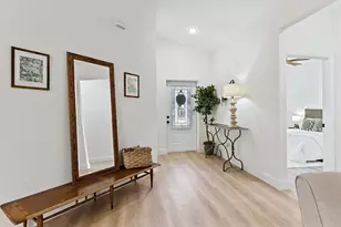 8635 98th Ct, Vero Beach, FL 32967 - Photo 4