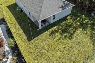 8635 98th Ct, Vero Beach, FL 32967 - Photo 2