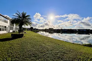 171 Chatham I, West Palm Beach, FL 33417 - Photo 12