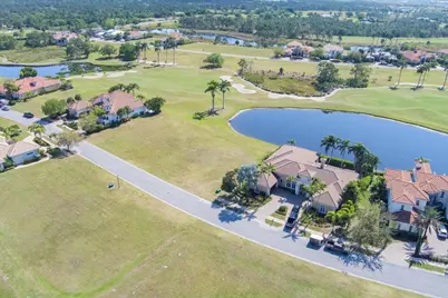 122 SE Mira Lavella, Port Saint Lucie, FL 34984 - Photo 2