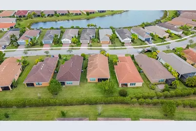 12431 SW Weeping Willow Avenue, Port Saint Lucie, FL 34987 - Photo 20