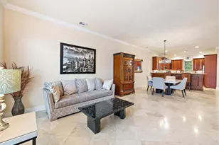 107 Via Poinciana Ln, Boca Raton, FL 33487 - Photo 4