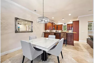 107 Via Poinciana Lane, Boca Raton, FL 33487 - Photo 6