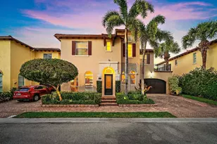 107 Via Poinciana Ln, Boca Raton, FL 33487 - Photo 36