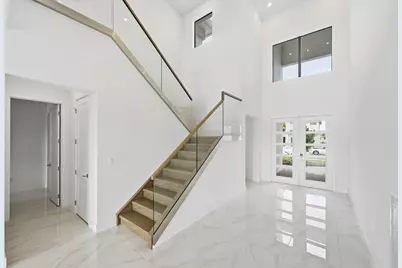 10146 Royal Ascot Avenue, Lake Worth, FL 33449 - Photo 14