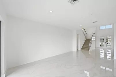 10146 Royal Ascot Avenue, Lake Worth, FL 33449 - Photo 20