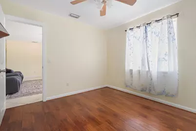 5772 N Haverhill Road N, West Palm Beach, FL 33407 - Photo 16