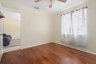 5772 N Haverhill Road N, West Palm Beach, FL 33407 - Photo 16