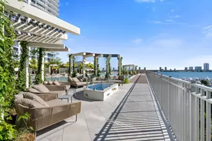 220 Lake Shore Dr, Lake Park, FL 33403 - Photo 18