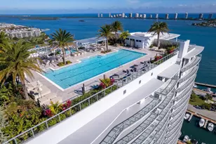 220 Lake Shore Dr, Lake Park, FL 33403 - Photo 24