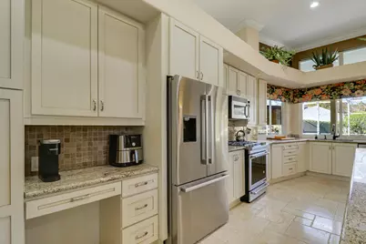 5213 Desert Vixen Road, Palm Beach Gardens, FL 33418 - Photo 8