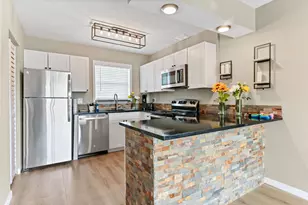 198 Lake Frances Dr, West Palm Beach, FL 33411 - Photo 8